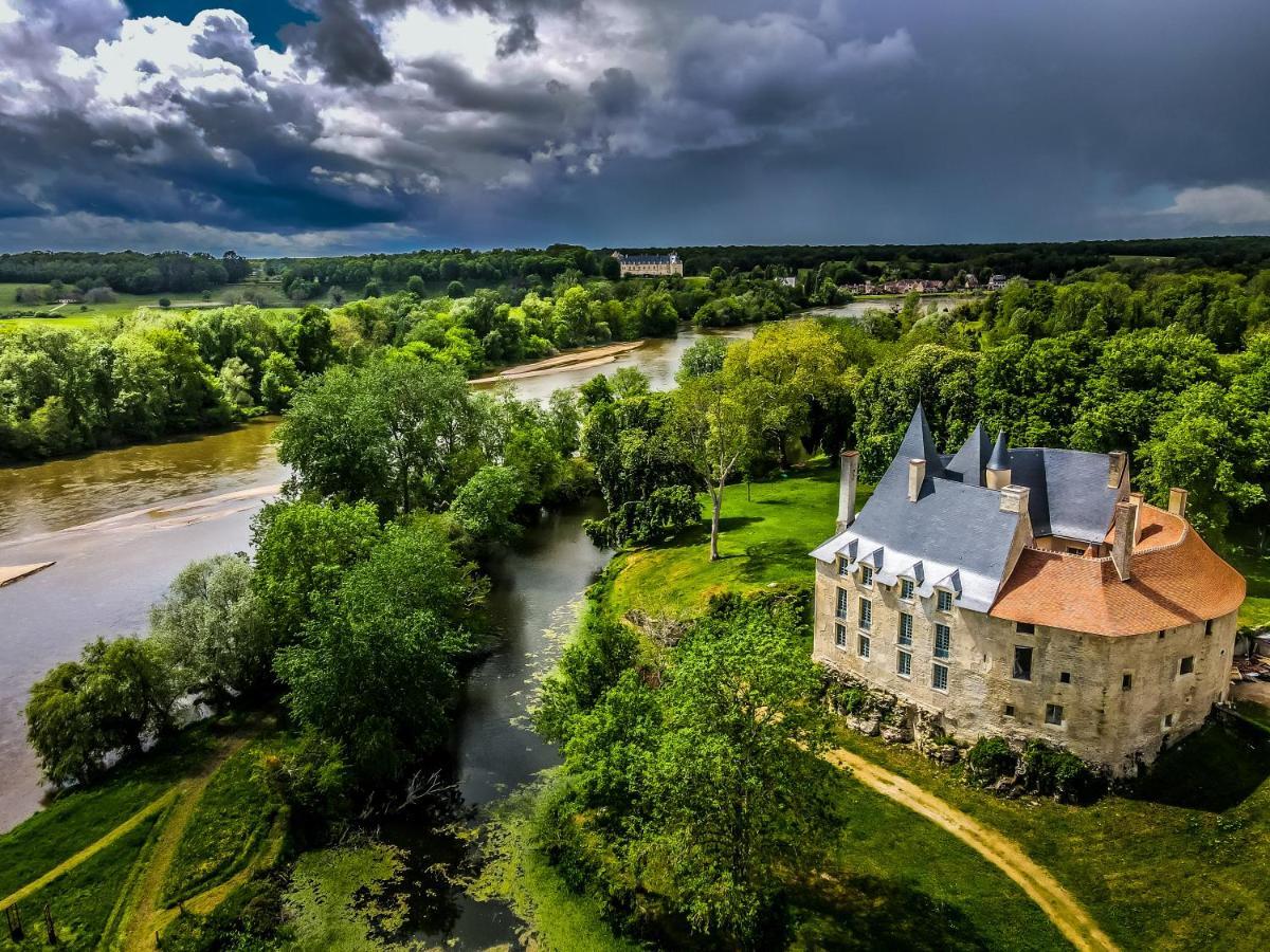 Un Chateau En Bourgogne Saincaize-Meauce エクステリア 写真